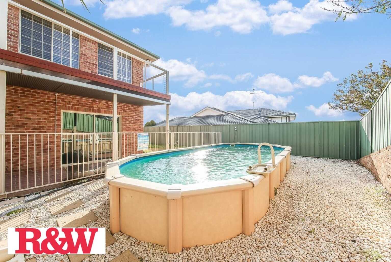 1 Beltana Place Glen Alpine 1 Beltana Place Glen Alpine