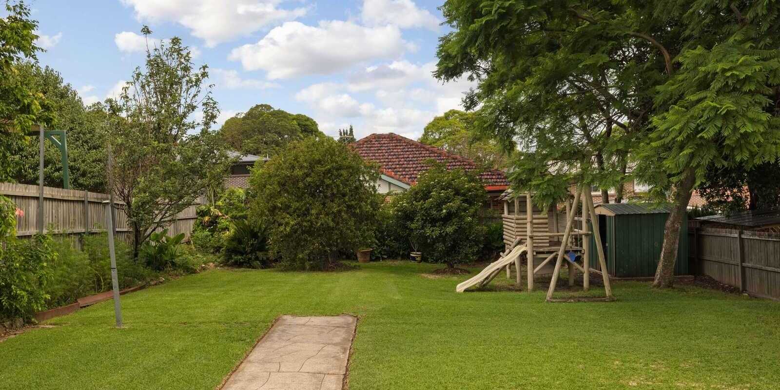 20 Nelson Road North Strathfield