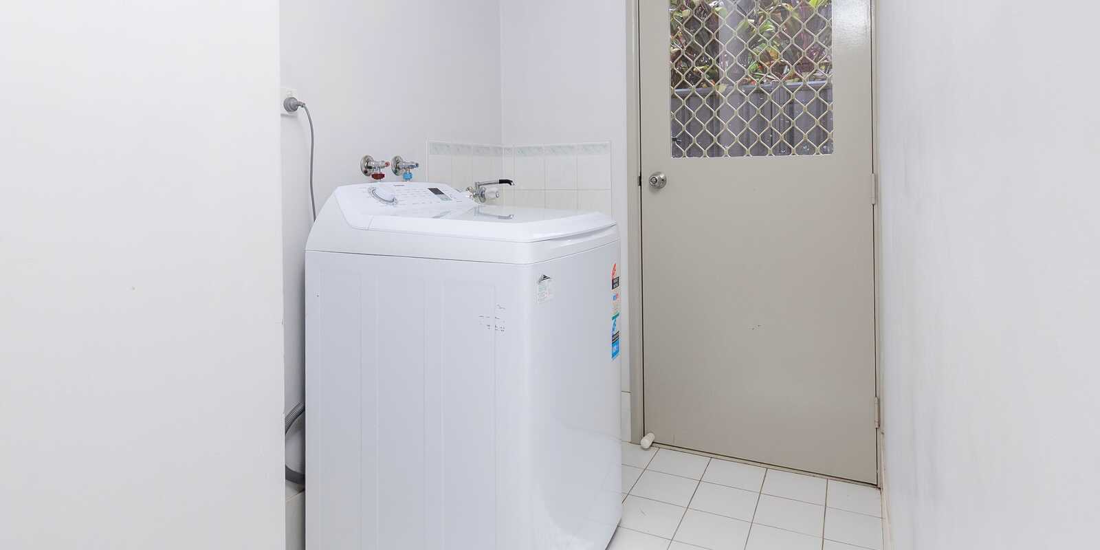 12 Anamaran Place Bellmere 12 Anamaran Place Bellmere
