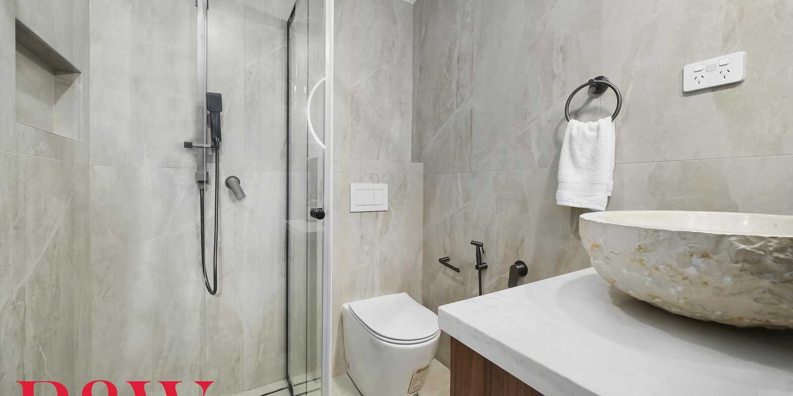 19 Strathwallen Close Macquarie Links