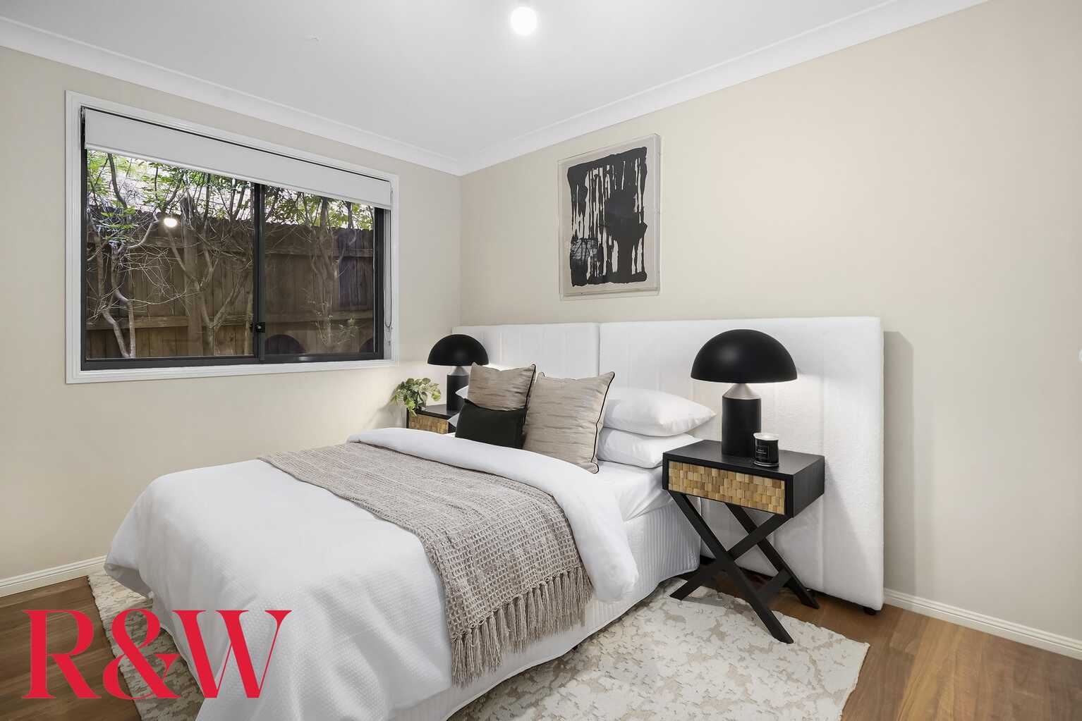 19 Strathwallen Close Macquarie Links