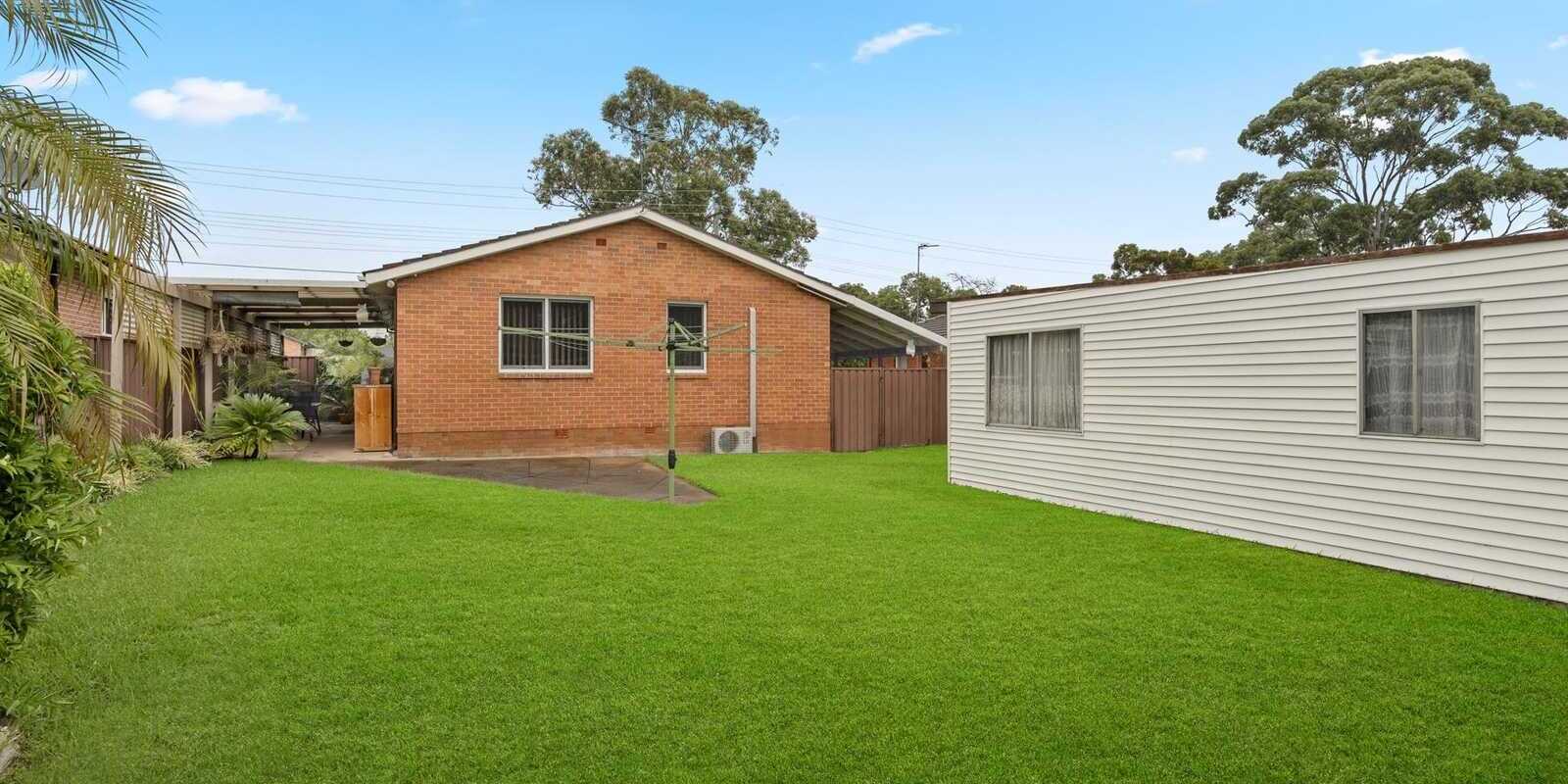 19 Melanesia Avenue Lethbridge Park