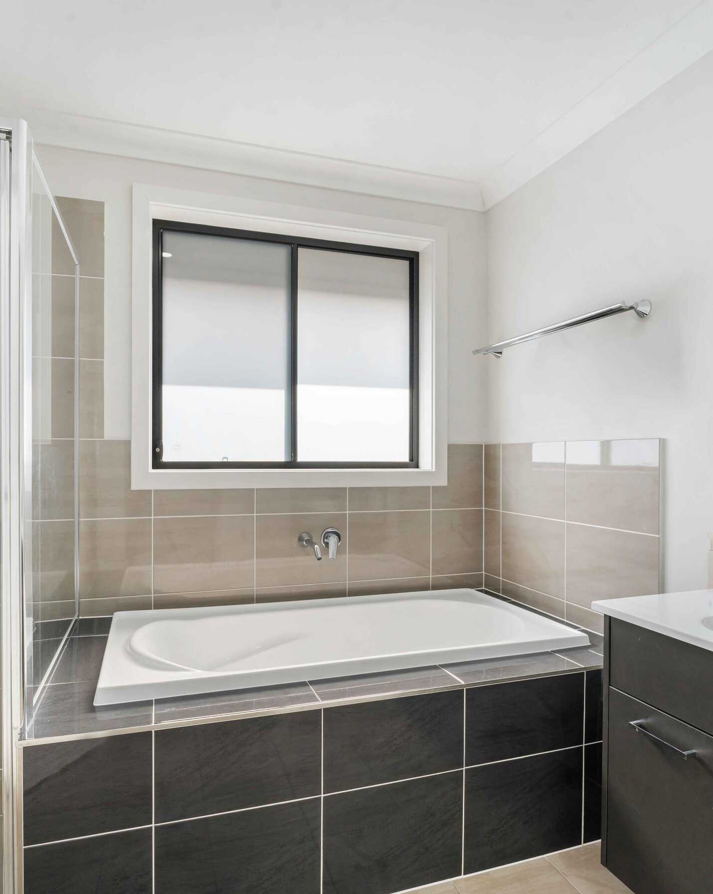16 Cortina Avenue Austral, Austral - Thumbnail 8