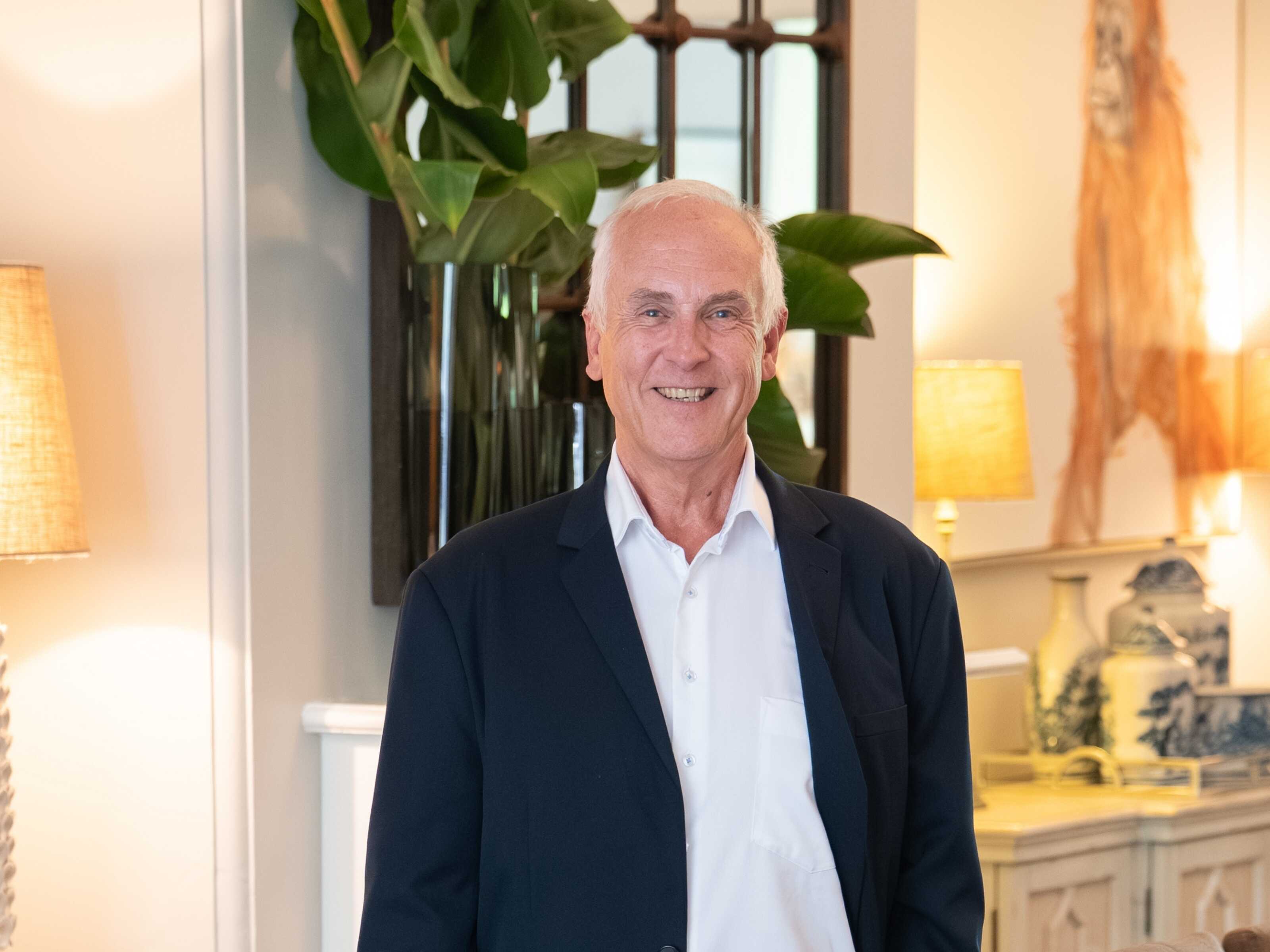 Geoff Grist Geoff Grist