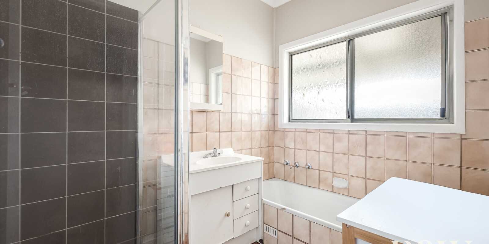 84 & 84A Monfarville Street St Marys