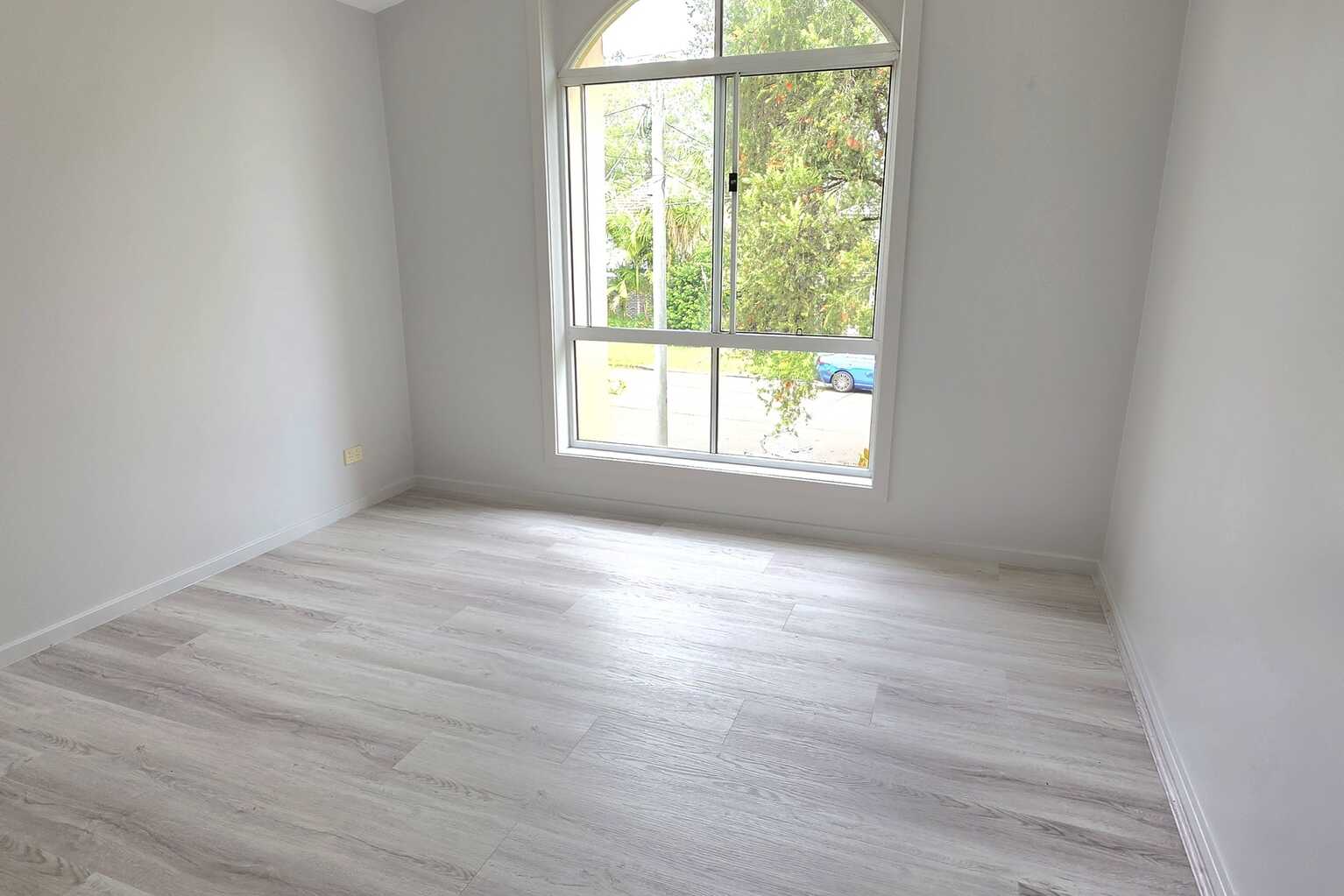 51  Waterside Crescent Carramar