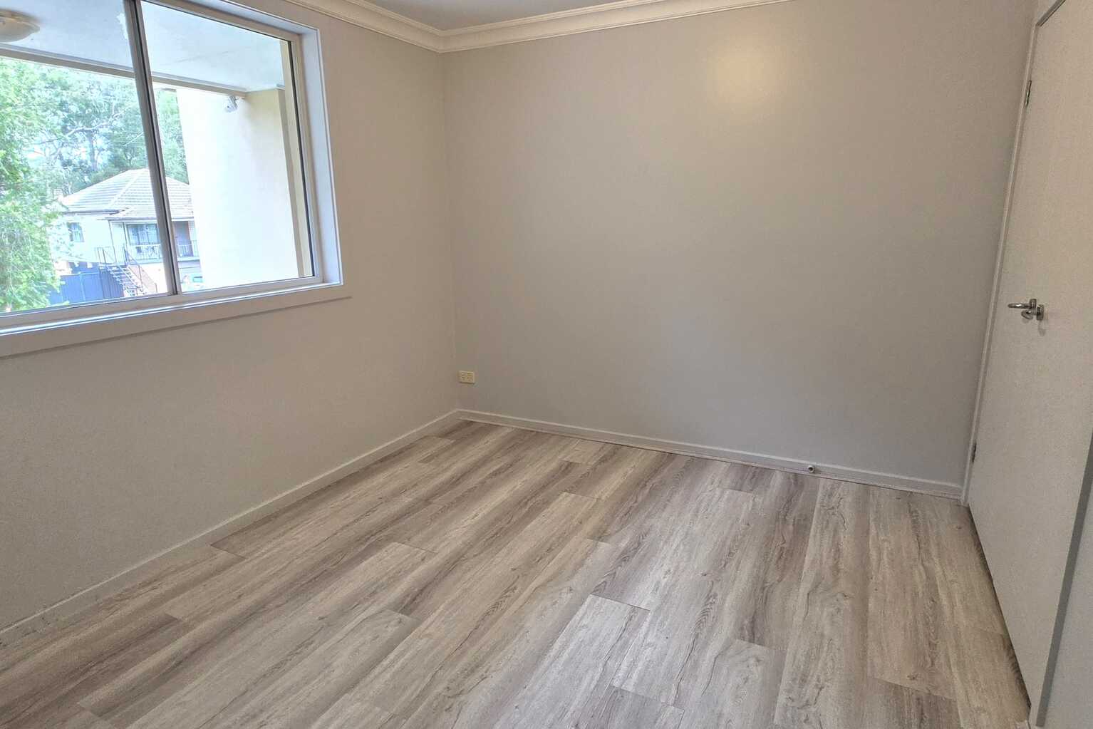 51  Waterside Crescent Carramar