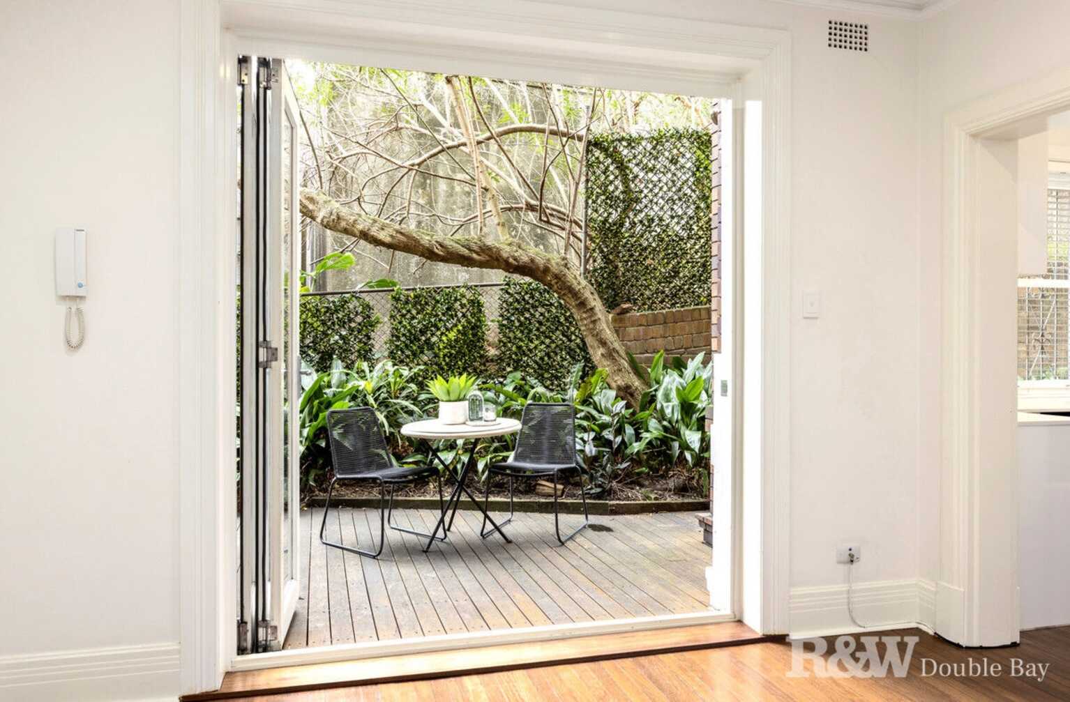 2/166 New South Head Road Edgecliff