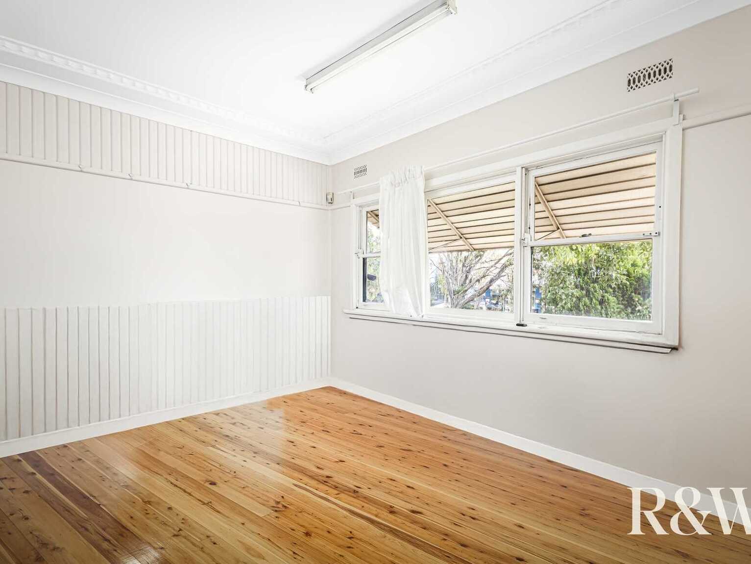 84 & 84A Monfarville Street St Marys