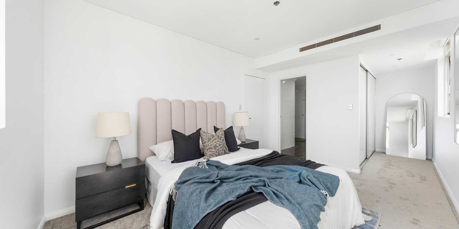 360/8 Lachlan Street Waterloo