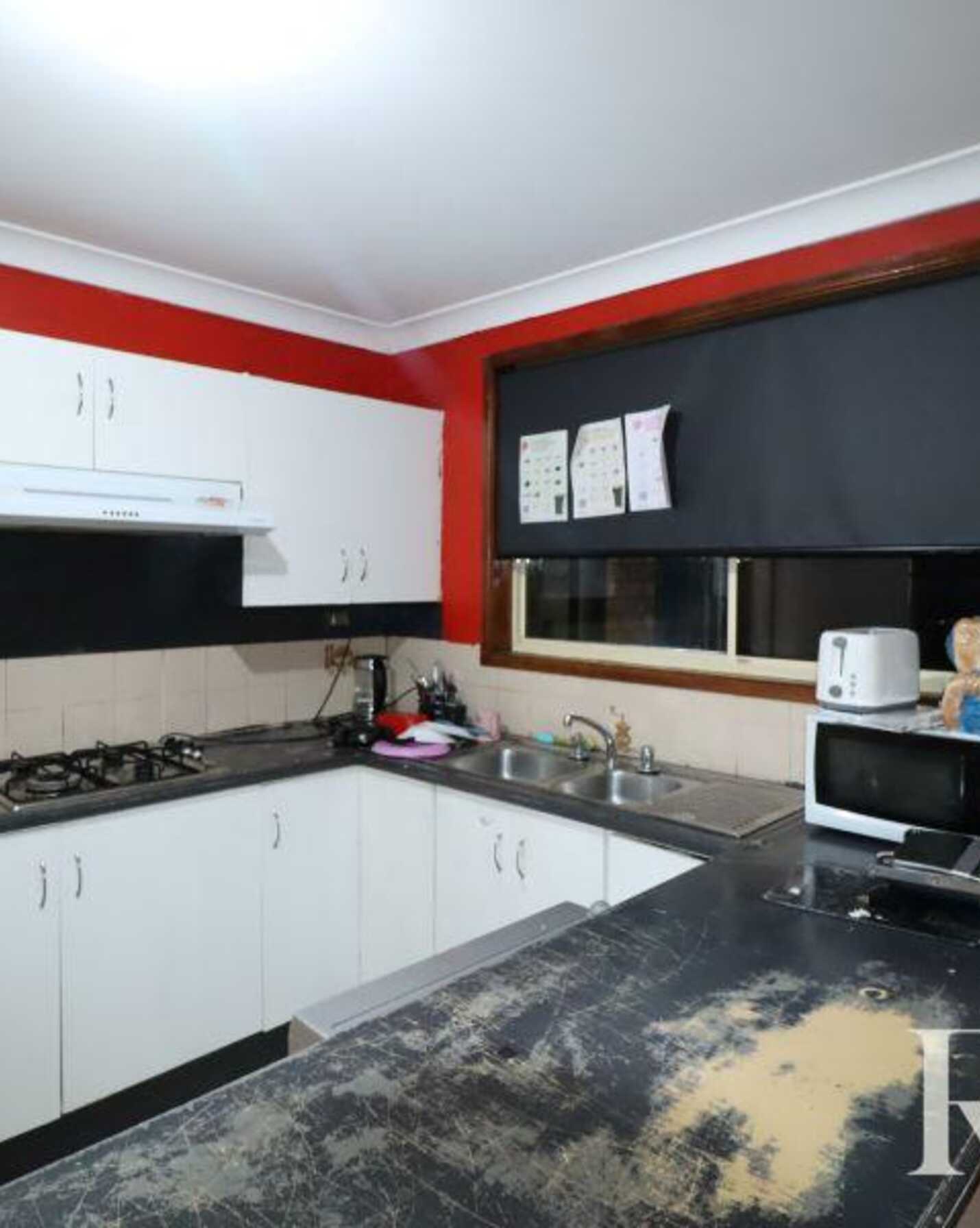 99 Explorers Way St Clair, Clair - Thumbnail 2
