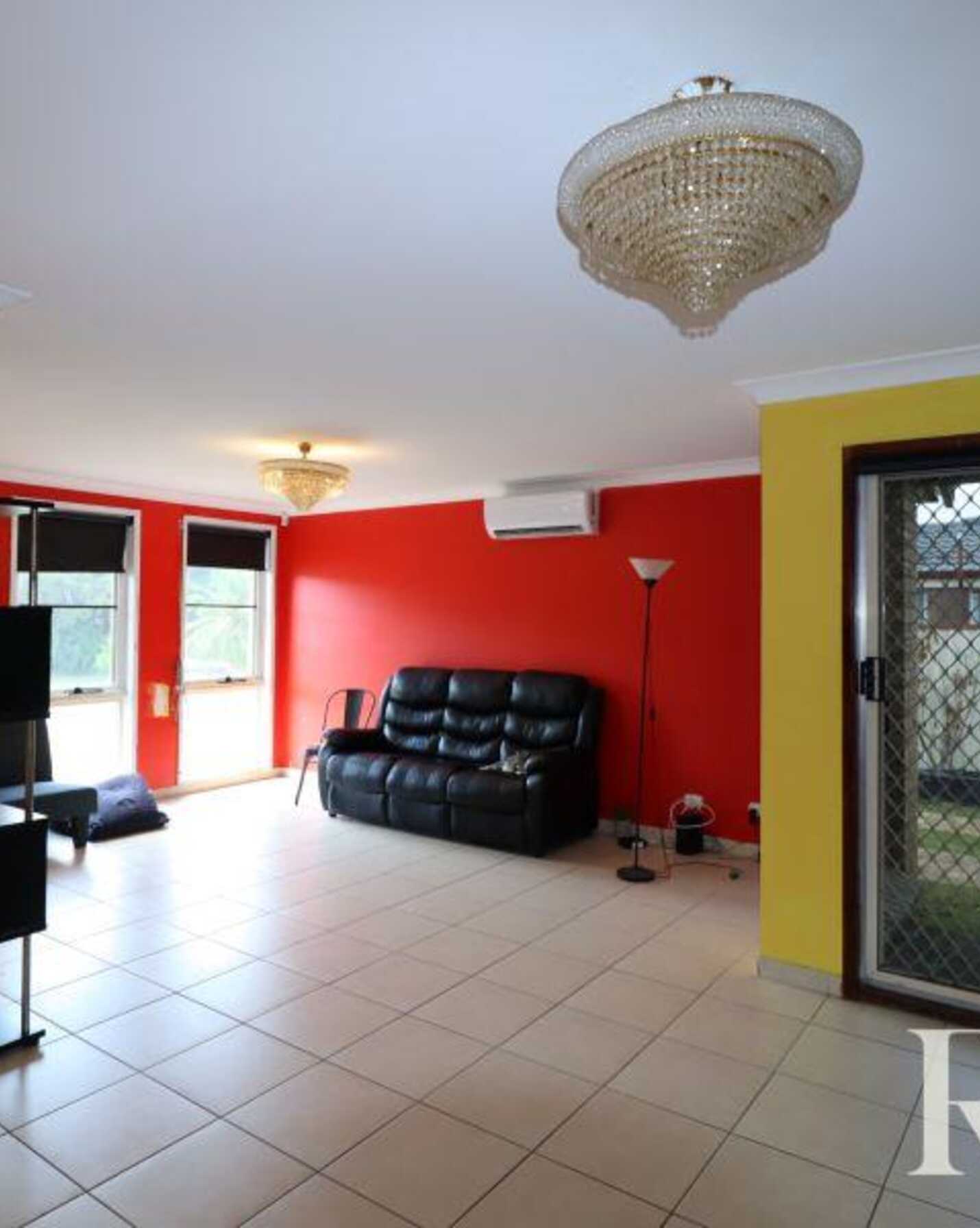99 Explorers Way St Clair, Clair - Thumbnail 3