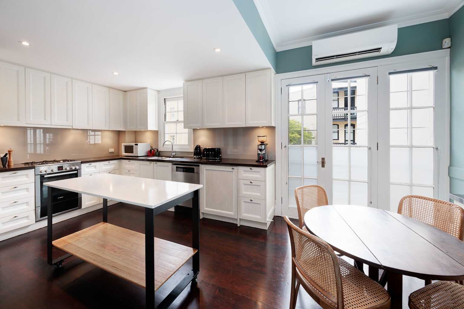 20 Rockwall Crescent Potts Point