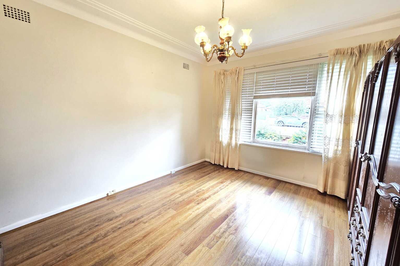 16 Mathewson Street Eastgardens