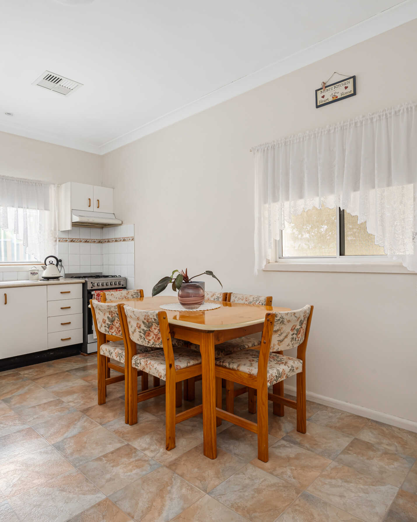 70 Lock Street Blacktown, Blacktown - Thumbnail 4