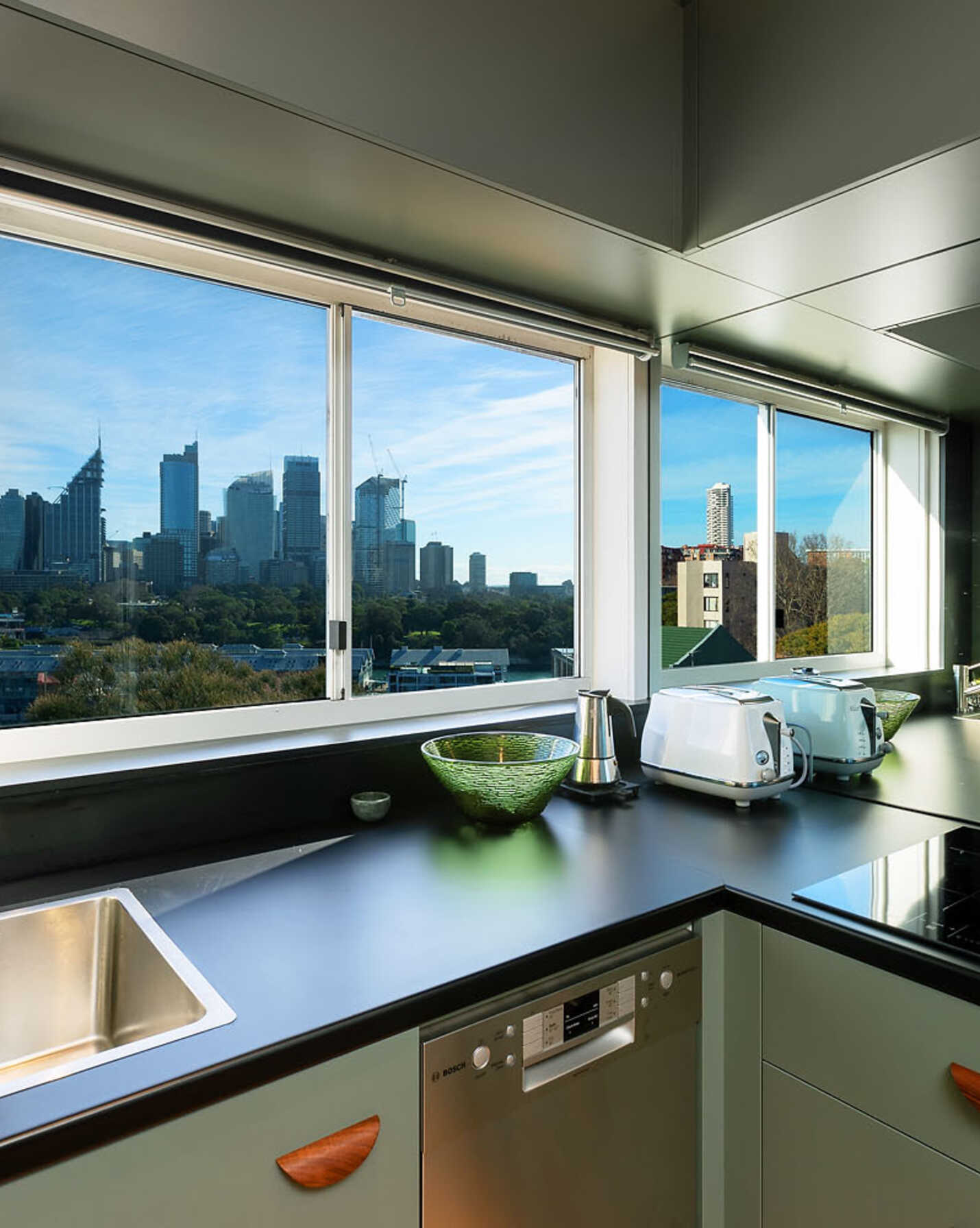 42/15 Wylde Street Potts Point, Point - Thumbnail 5
