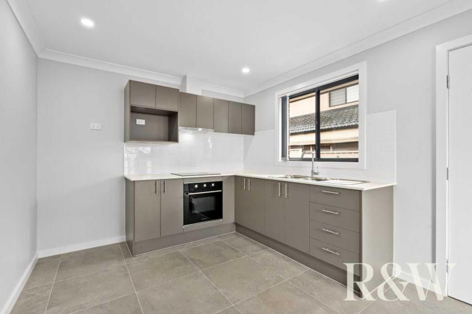 10A Chatres Street St Clair