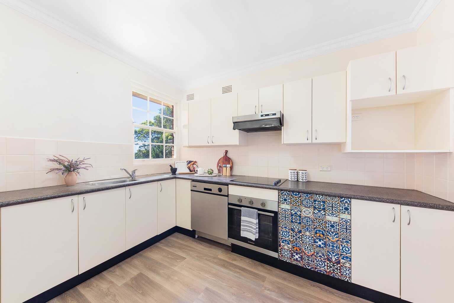 8/267-271 Sailors Bay Road Northbridge