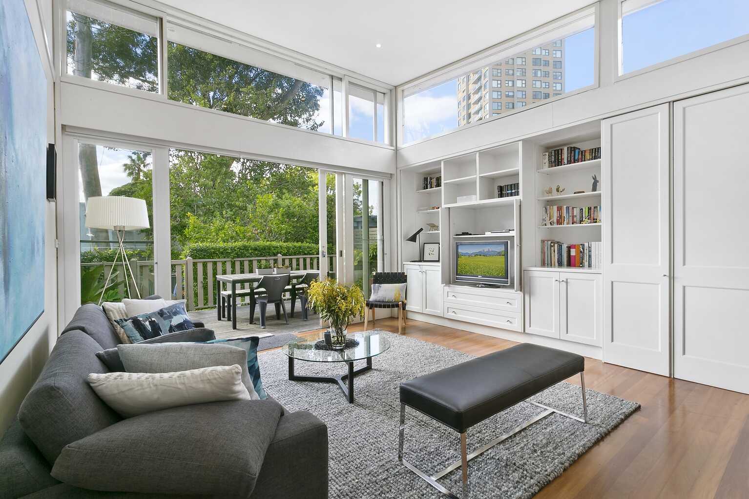 28 Whaling Road North Sydney