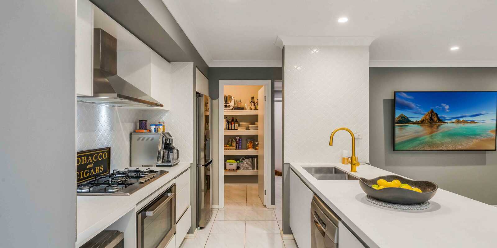 4 Lance Street Jordan Springs