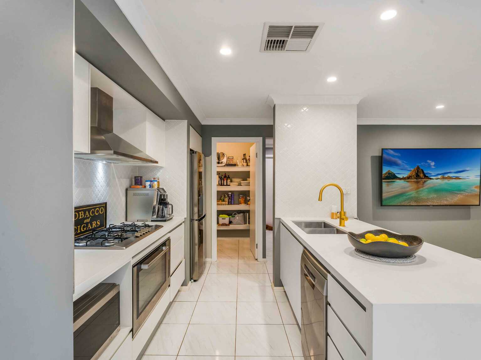 4 Lance Street Jordan Springs