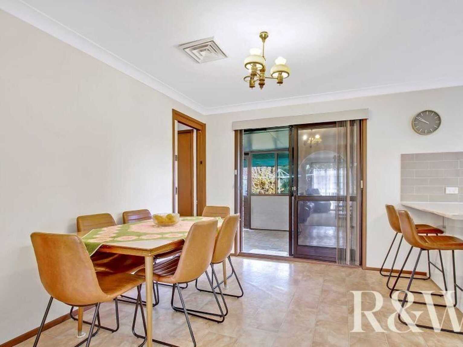 25 Olliver Crescent St Clair