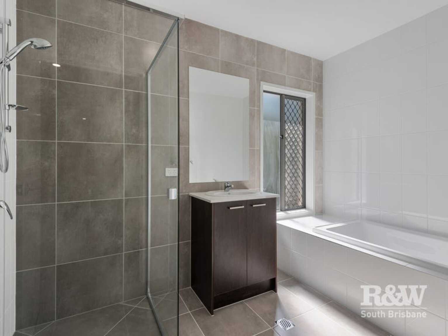 14 Lancaster Place Chapel Hill 14 Lancaster Place Chapel Hill