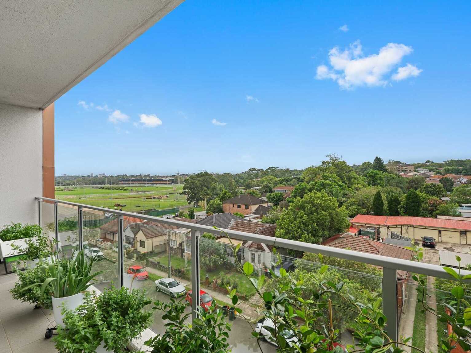 405/4 Broughton Street Canterbury