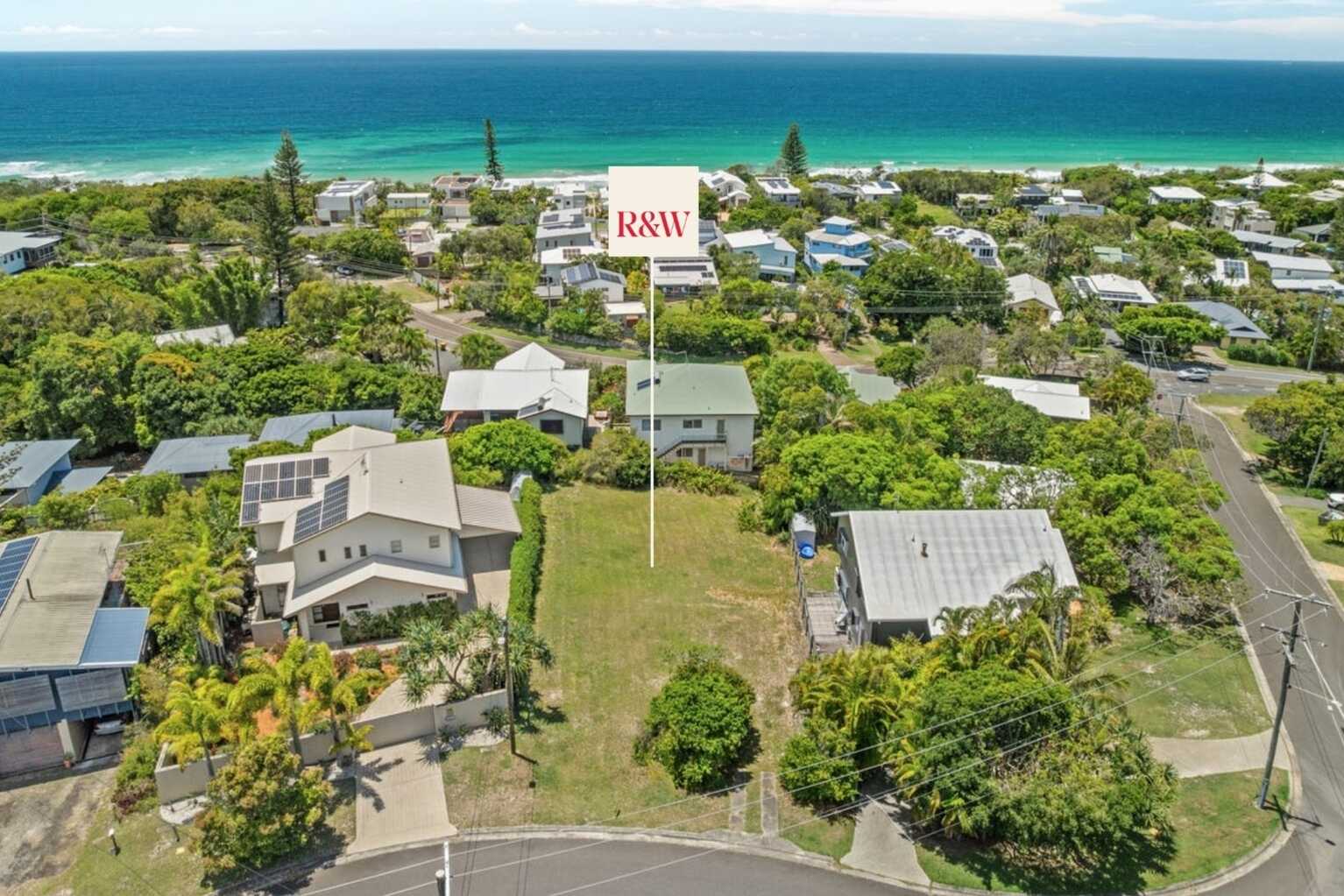 10 Neurum Road Yaroomba