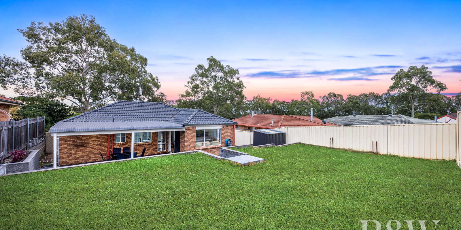 50 DOWNES CRESCENT Currans Hill 50 DOWNES CRESCENT Currans Hill