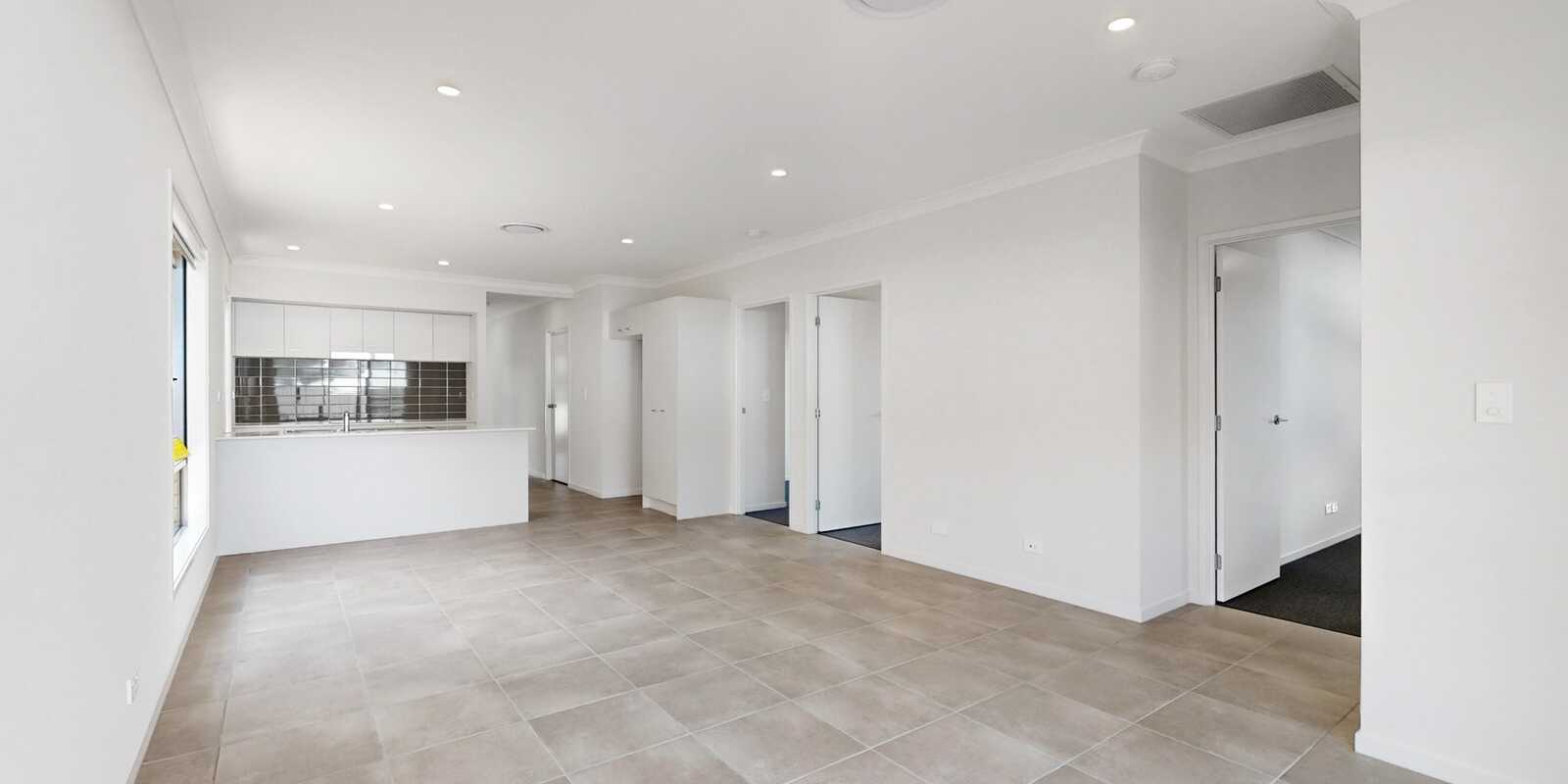 30 Mundaring Way Spring Mountain