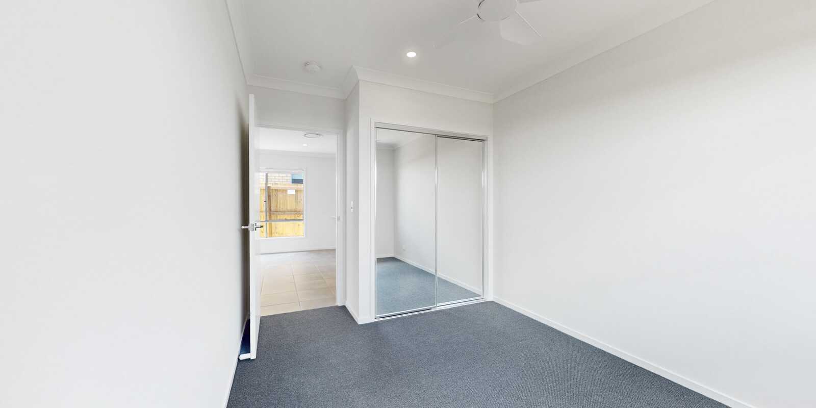 30 Mundaring Way Spring Mountain