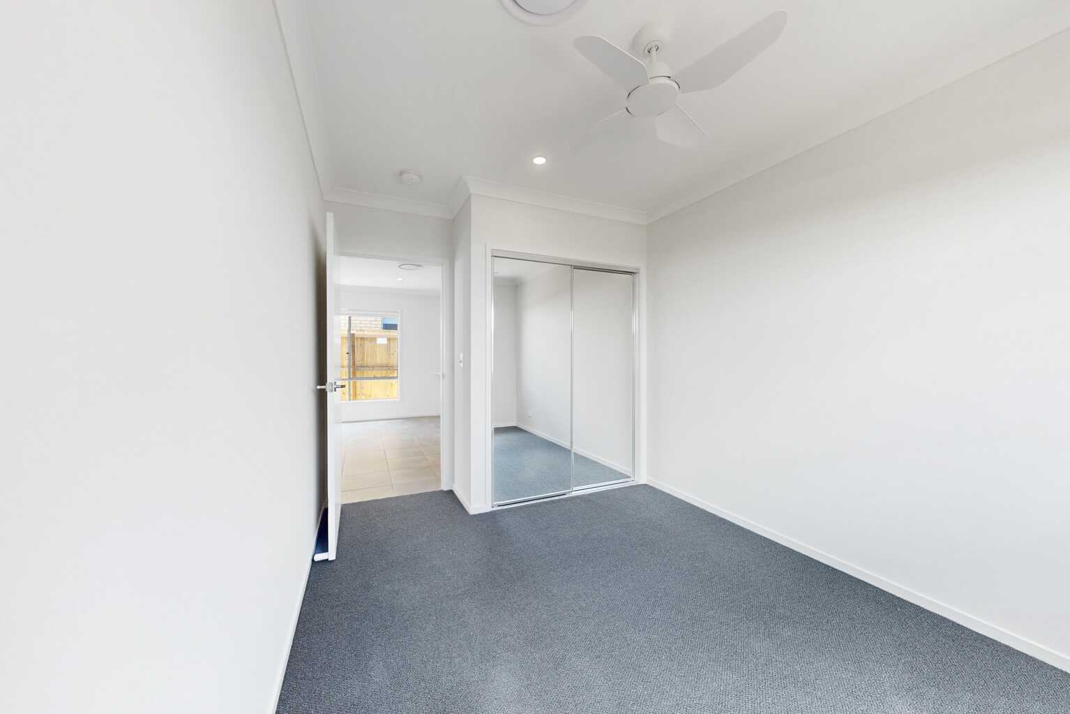 30 Mundaring Way Spring Mountain