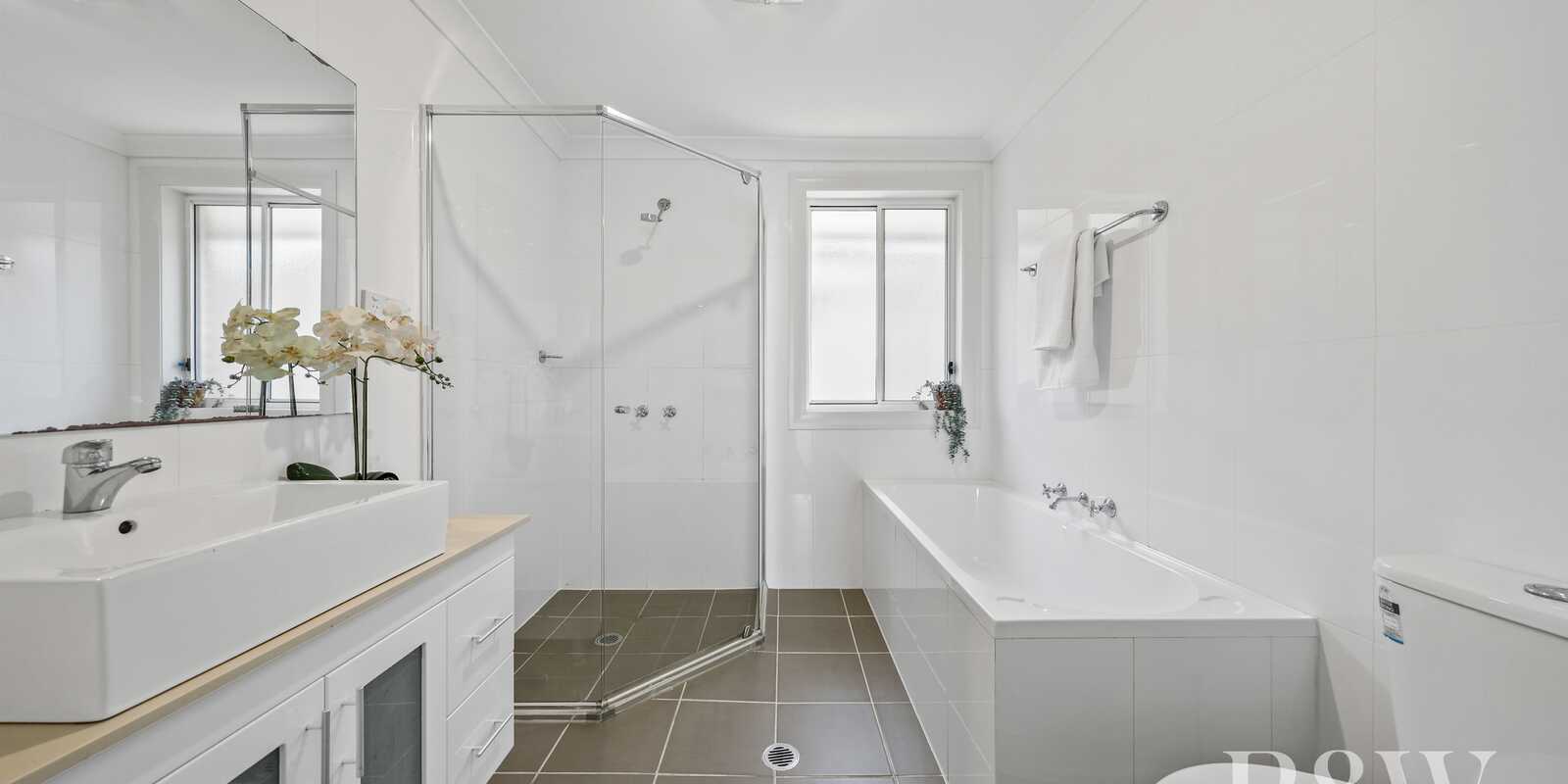 4B VAUCLUSE PLACE Glen Alpine