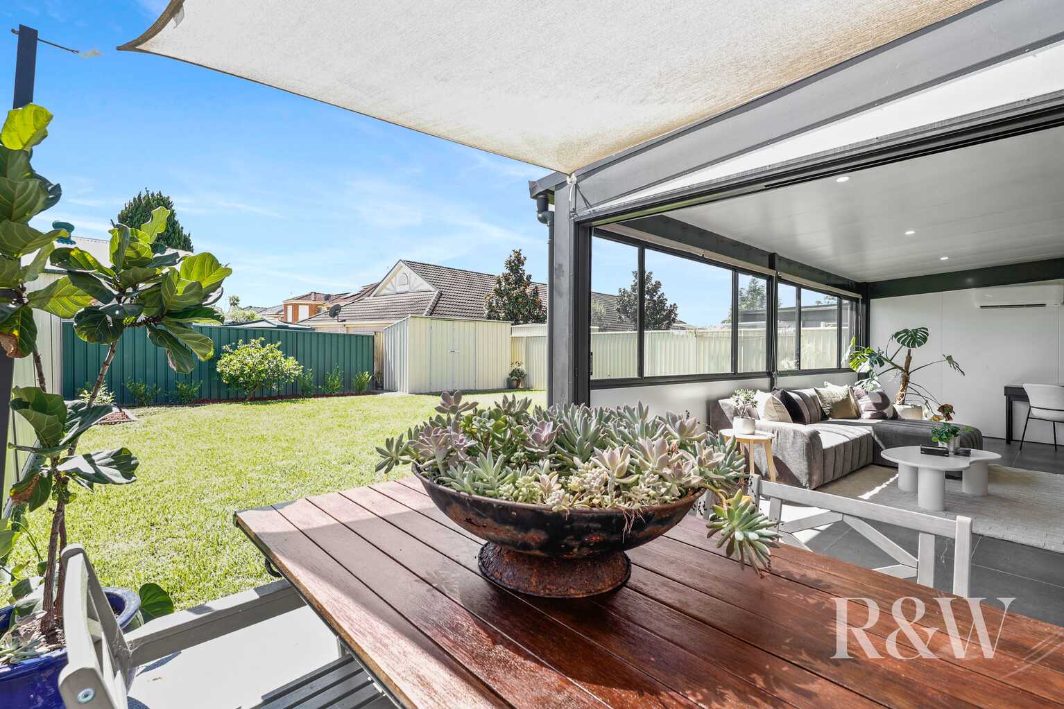 4B VAUCLUSE PLACE Glen Alpine