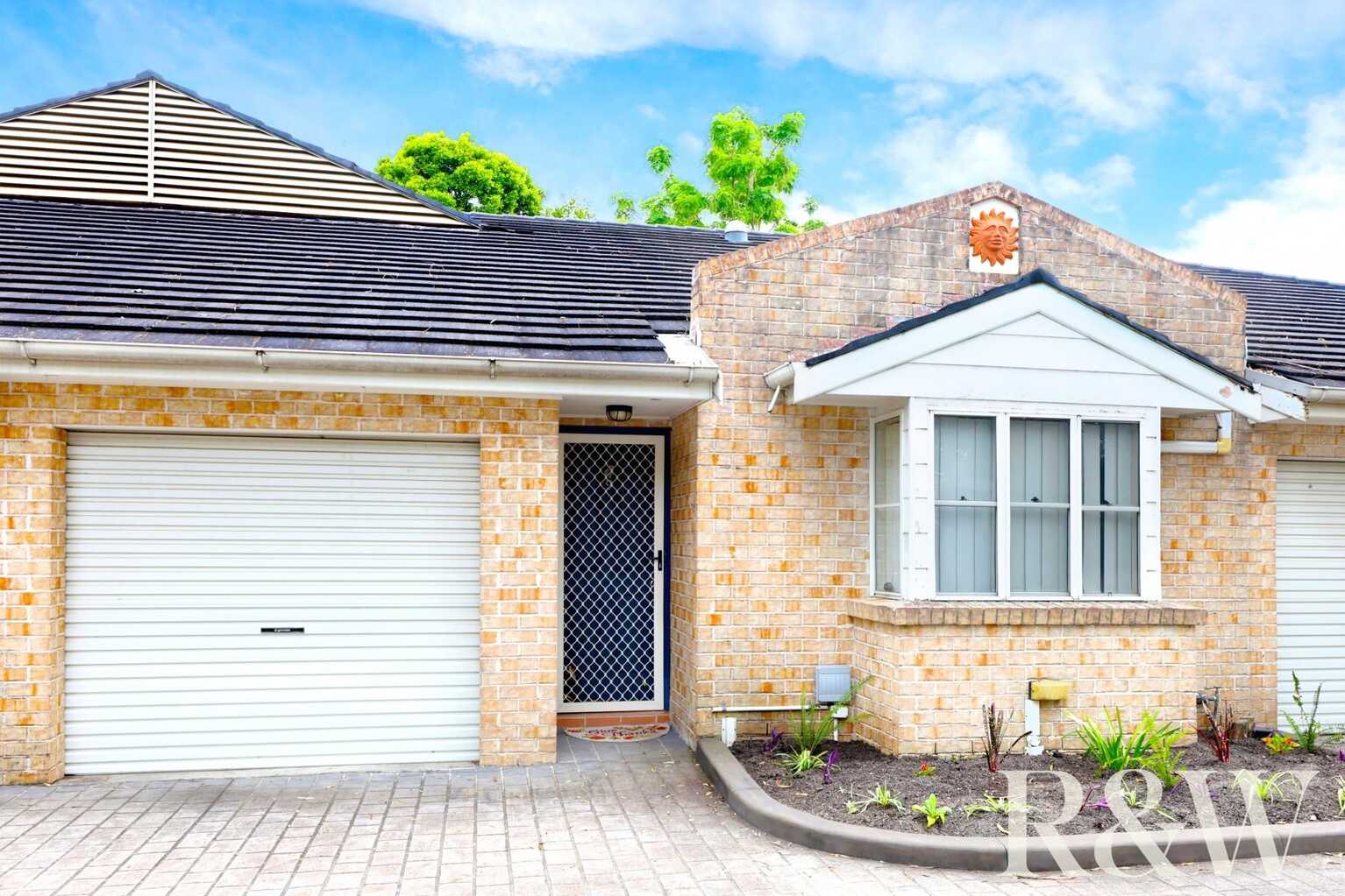 9/37 Binalong Road Pendle Hill 9/37 Binalong Road Pendle Hill