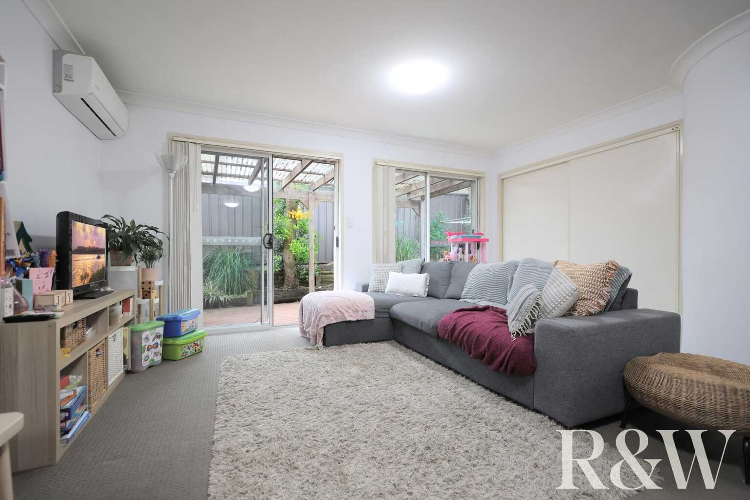 9/37 Binalong Road Pendle Hill 9/37 Binalong Road Pendle Hill