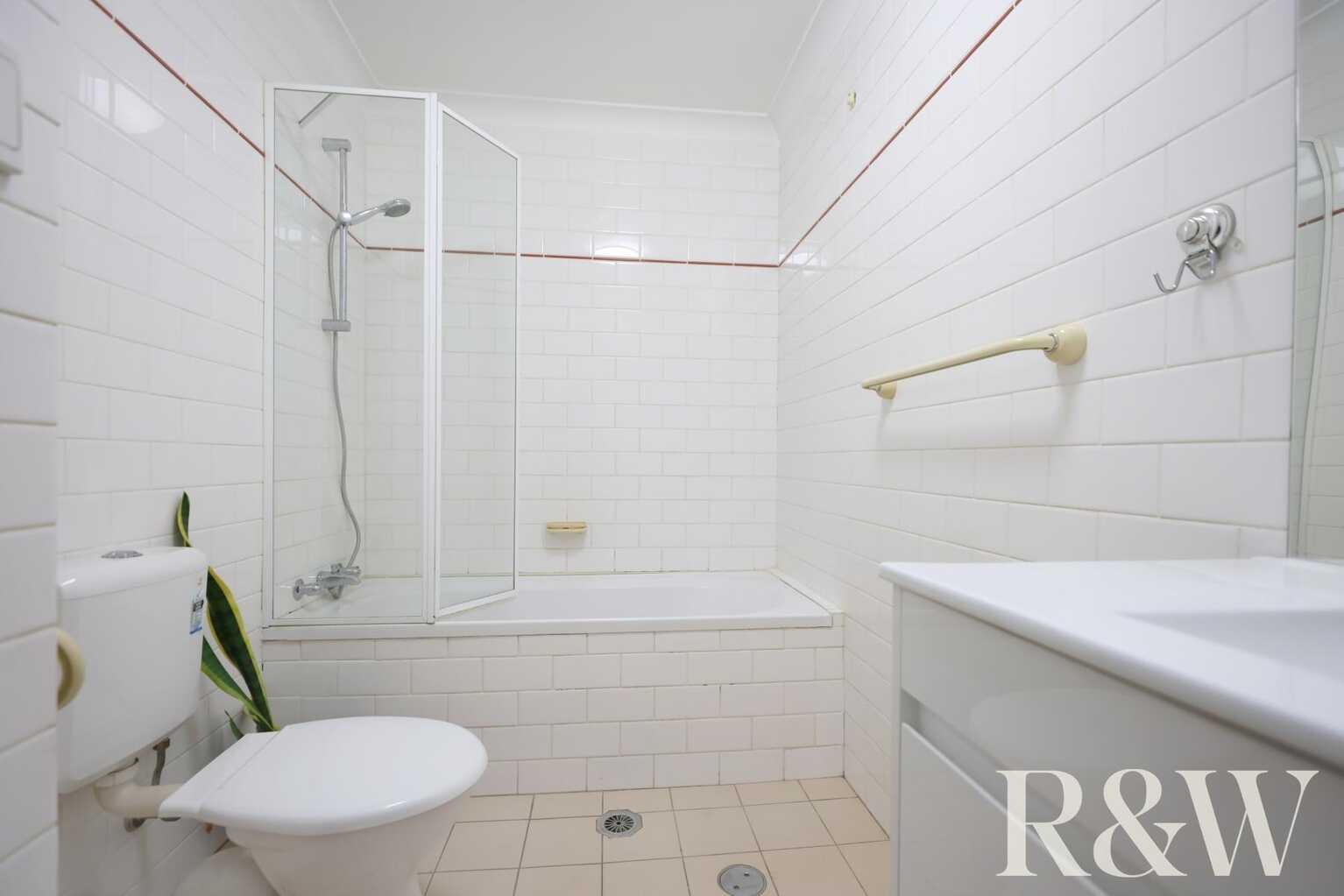 9/37 Binalong Road Pendle Hill 9/37 Binalong Road Pendle Hill