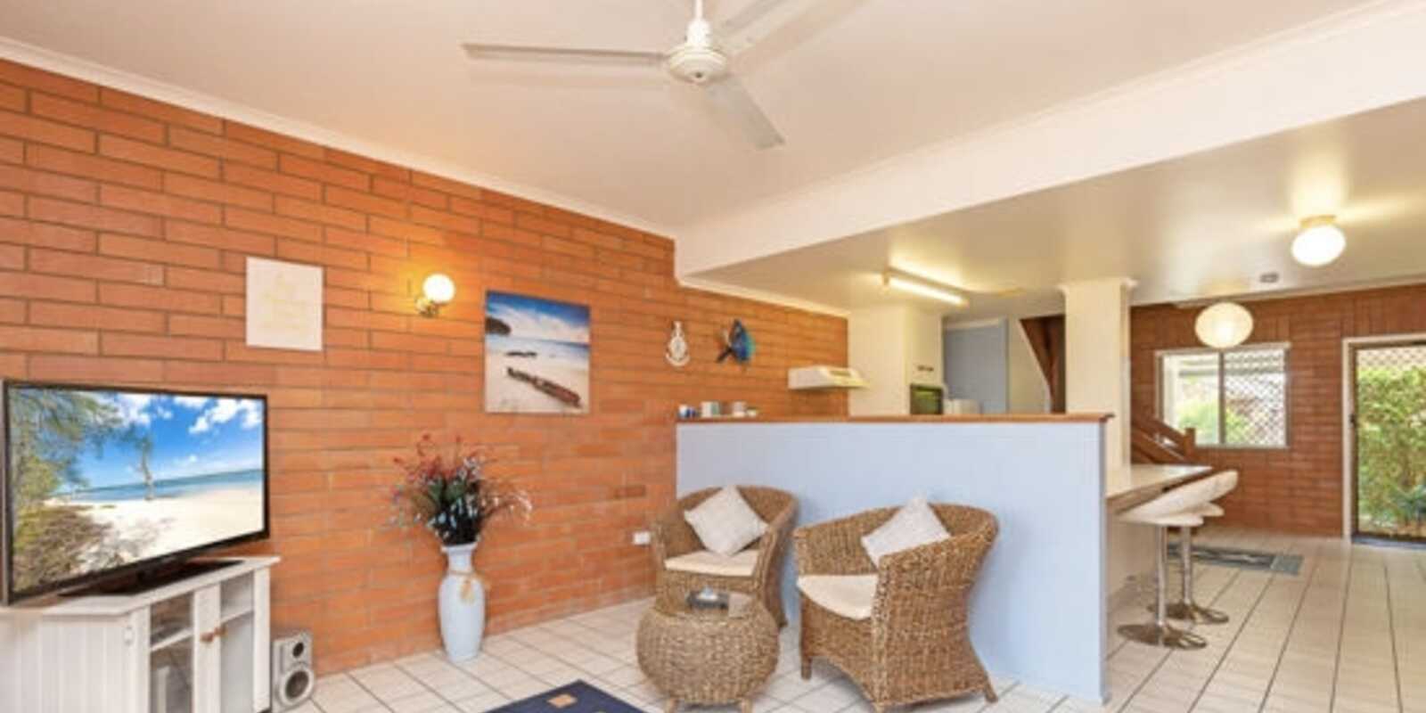 4/155 Sylvan Beach Esplanade Bongaree