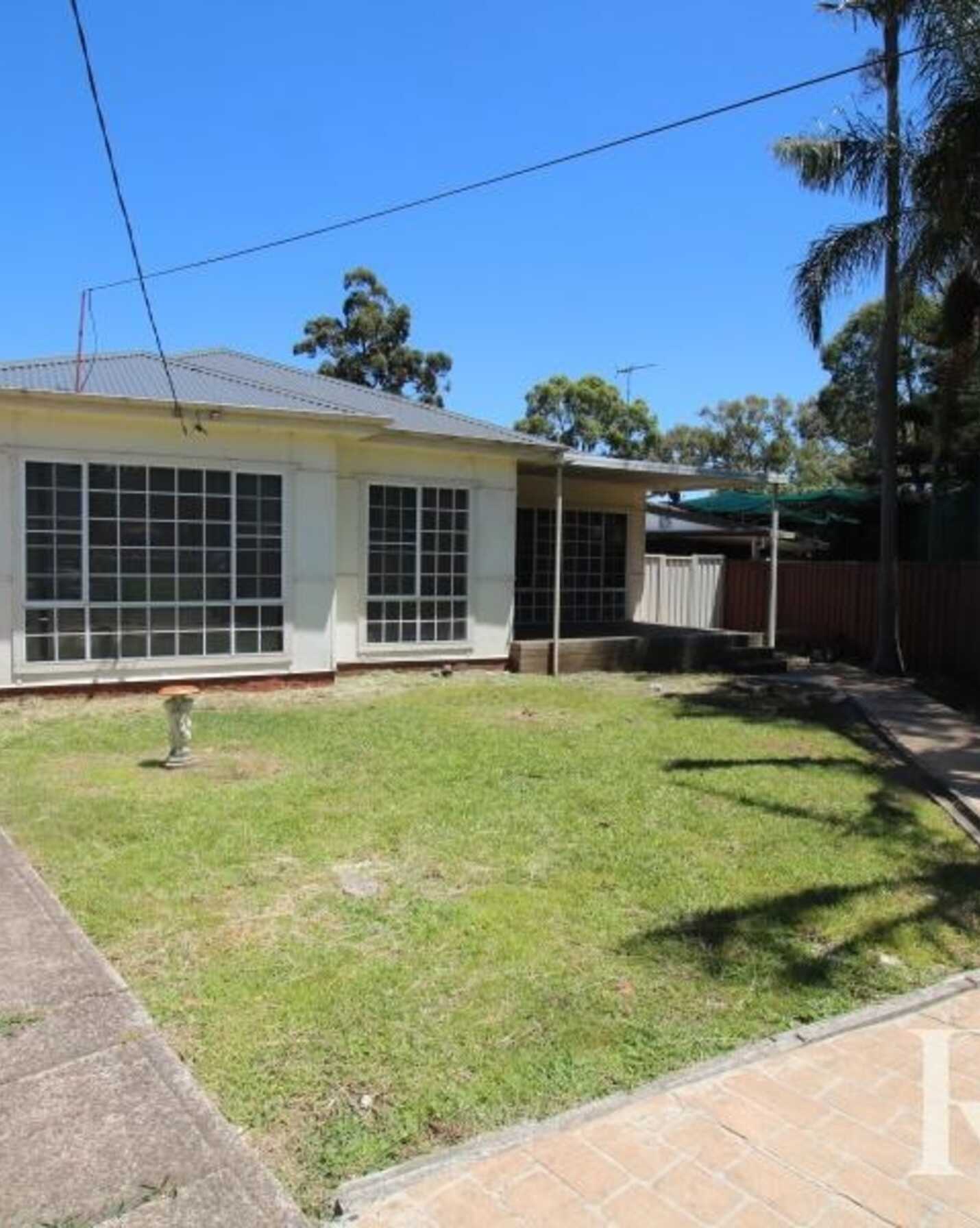 8 Waugh Crescent Blacktown