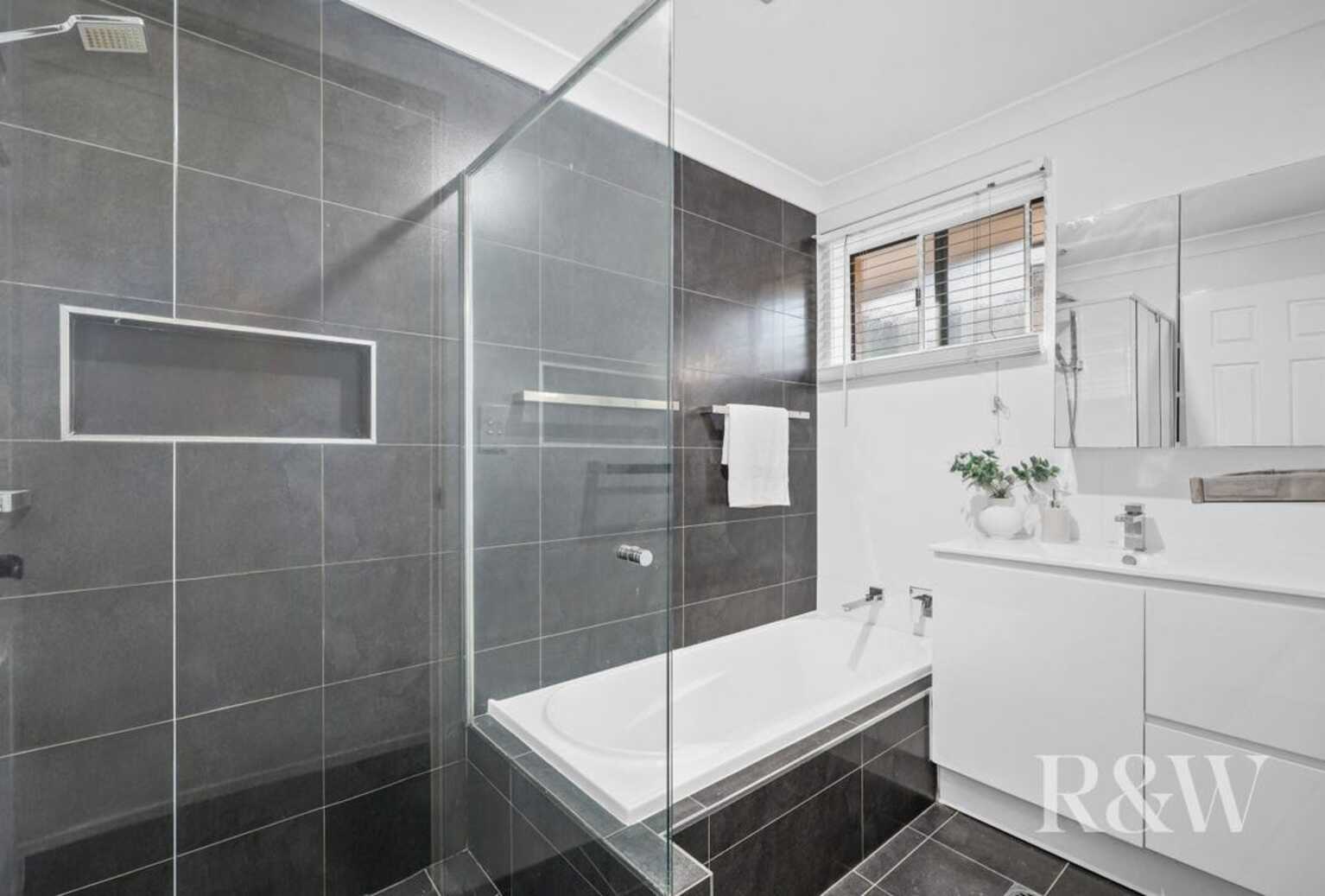 17 Ashton Close Eagle Vale