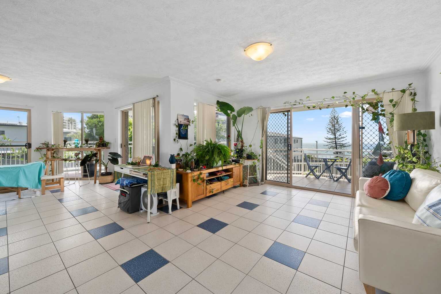 1/55 Coolum Terrace Coolum Beach