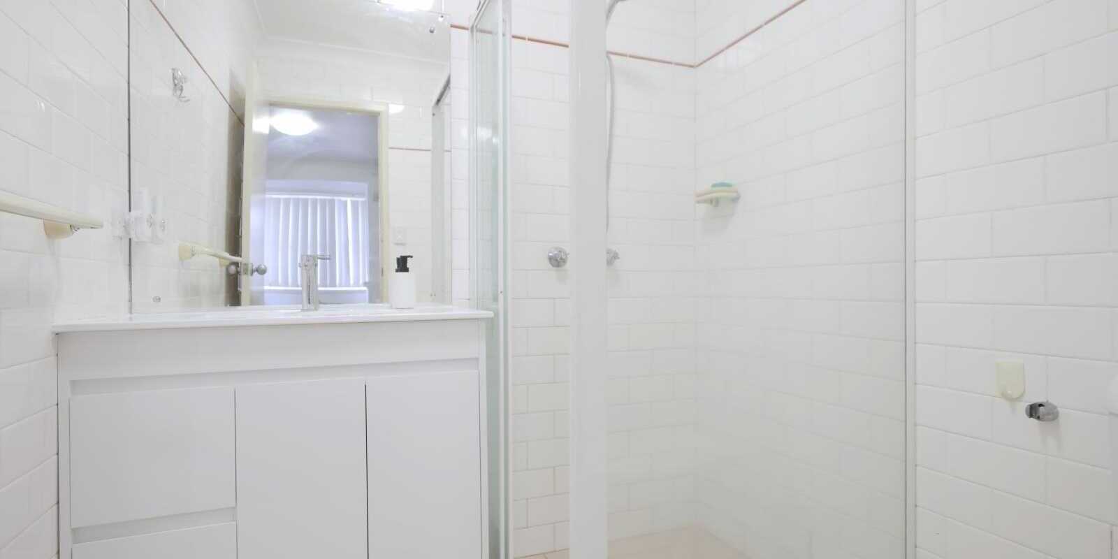 9/37 Binalong Road Pendle Hill