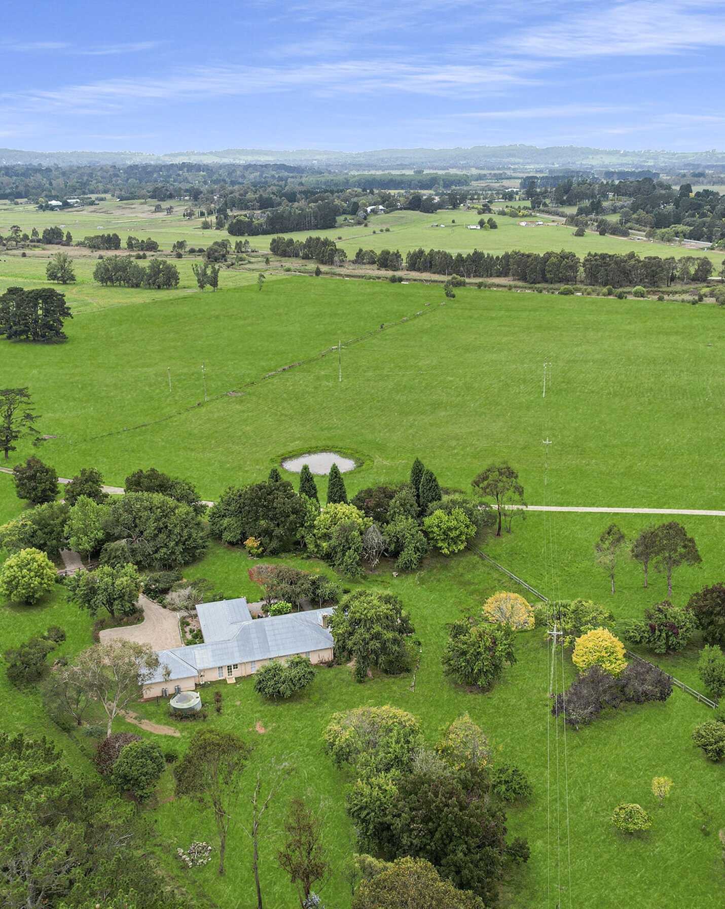 42 Suttor Road Moss Vale, Moss Vale - Image 1