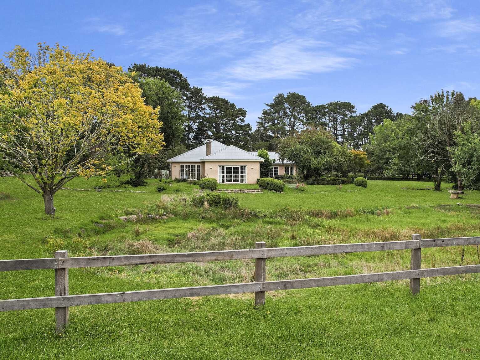 42 Suttor Road Moss Vale 42 Suttor Road Moss Vale