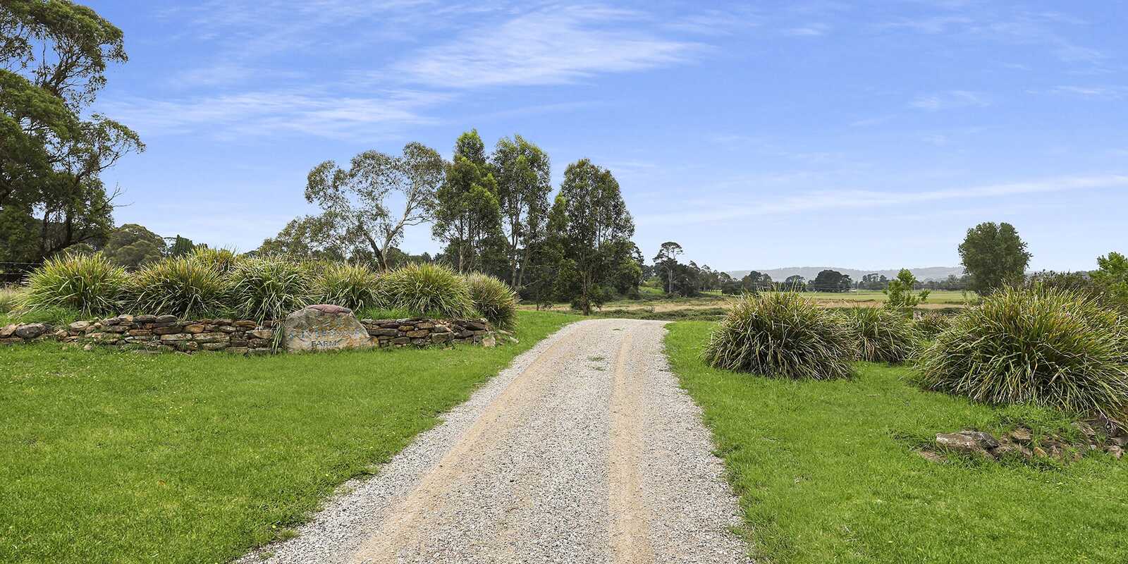 42 Suttor Road Moss Vale 42 Suttor Road Moss Vale