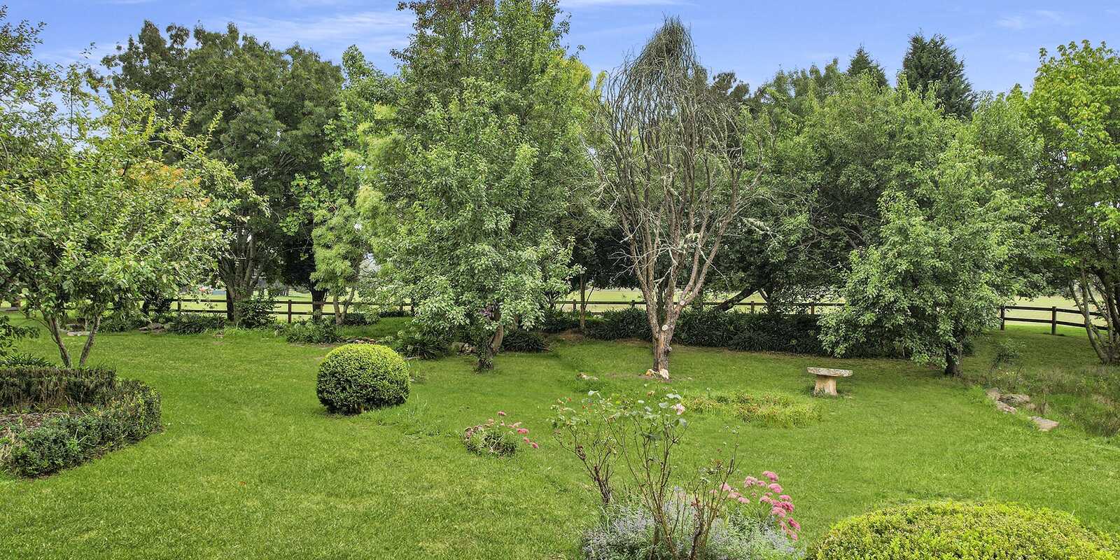 42 Suttor Road Moss Vale 42 Suttor Road Moss Vale