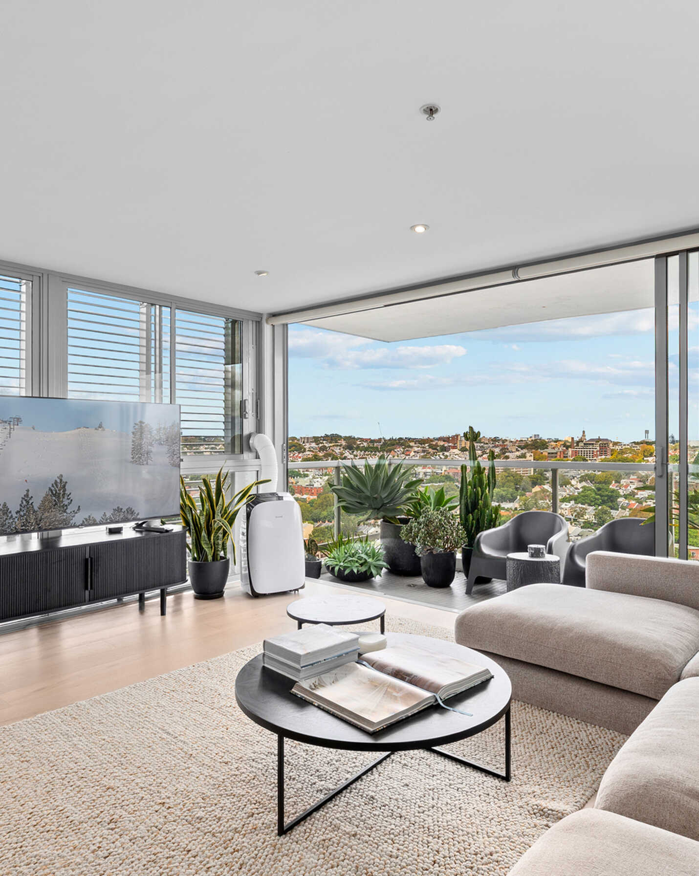 1508/3 Kings Cross Road, Darlinghurst NSW - Image 1