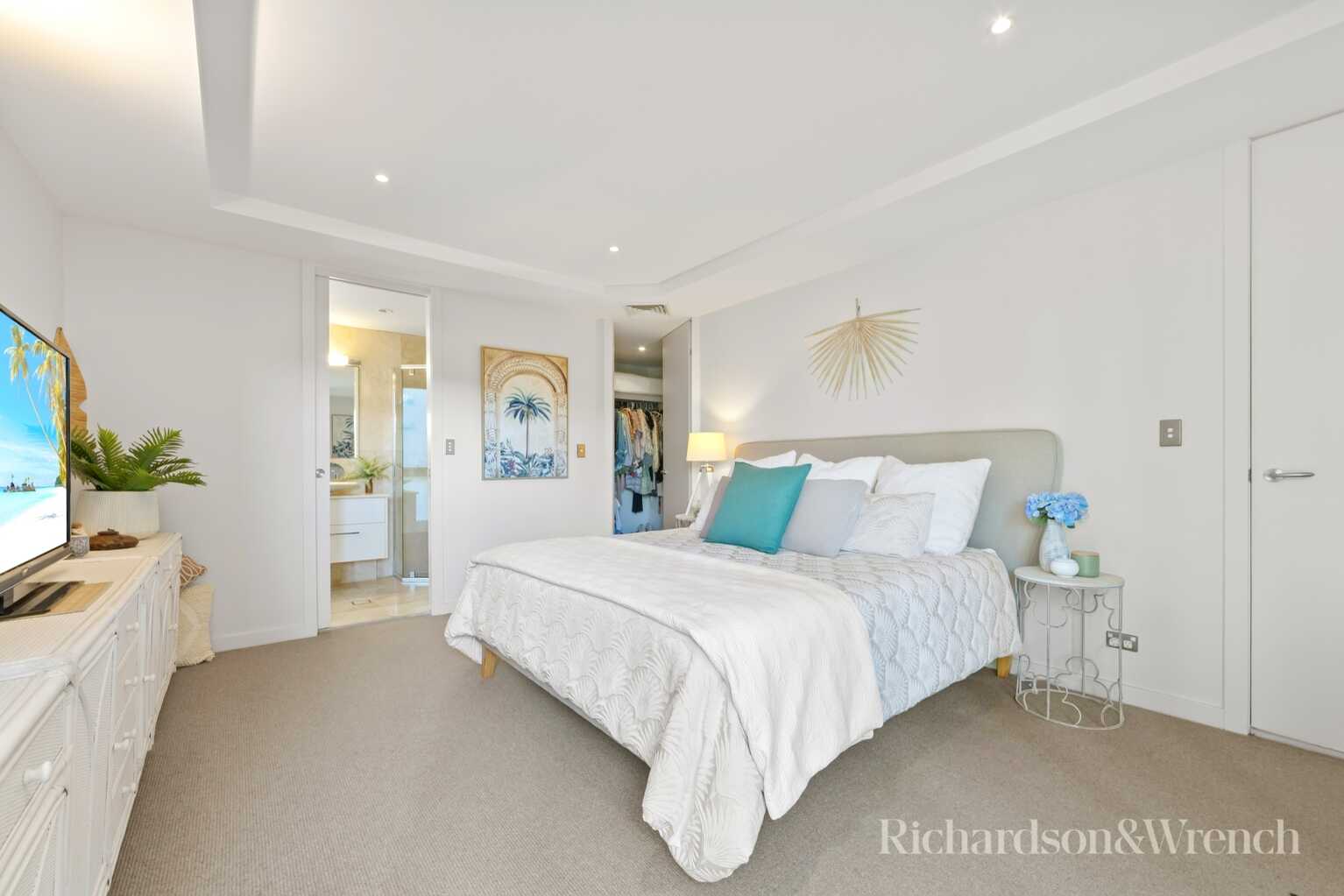 4/30 - 36 Booker Bay Road Booker Bay