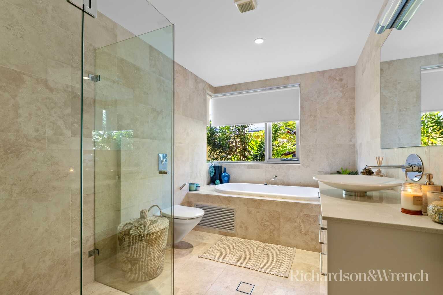 4/30 - 36 Booker Bay Road Booker Bay